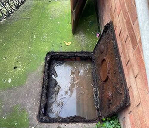 what are the main causes of blocked drains in the Northwest